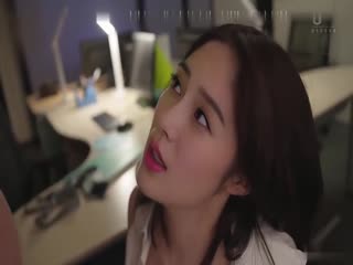 AI杨颖暴雨办公室激情夜:男女同事被困禁忌性爱缠绵