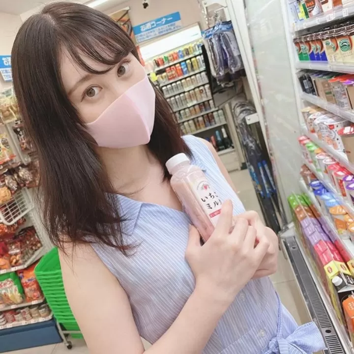 FC精品无码PPV_本編顔出し色白スレンダーなお嬢様にはじめての中出しをお届けします
